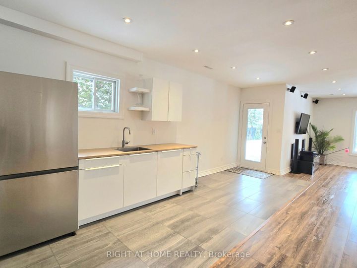 Photo 28 at 6 Sachet Drive, Oak Ridges Lake Wilcox, Richmond Hill