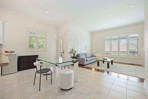 Photo 13 at 6 Sachet Drive, Oak Ridges Lake Wilcox, Richmond Hill