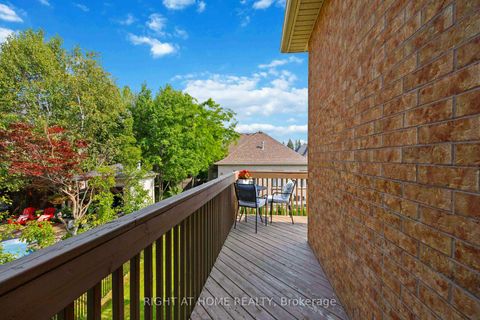 Photo 14 at 6 Sachet Drive, Oak Ridges Lake Wilcox, Richmond Hill