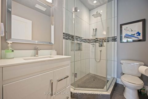 Photo 23 at 6 Sachet Drive, Oak Ridges Lake Wilcox, Richmond Hill