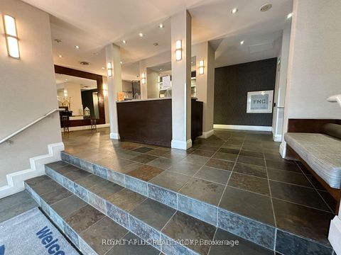 Photo 2 at 812 - 2088 Lawrence Avenue W, Weston, Toronto