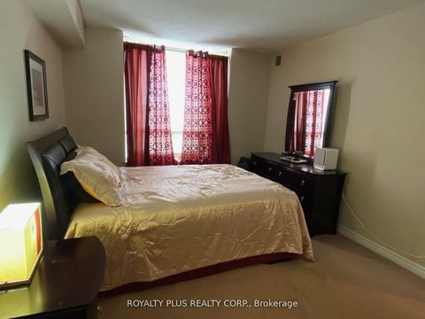 Photo 12 at 812 - 2088 Lawrence Avenue W, Weston, Toronto