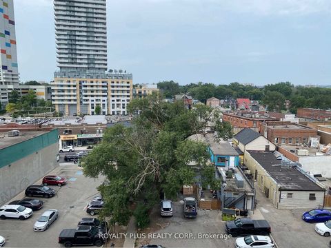 Photo 17 at 812 - 2088 Lawrence Avenue W, Weston, Toronto