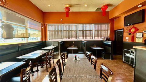 Photo 2 at 8 - 62 Overlea Boulevard, Thorncliffe Park, Toronto