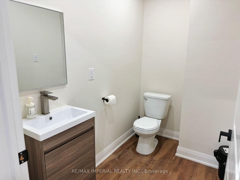 Photo 14 at 2 - 145 Nantucket Boulevard, Bendale, Toronto