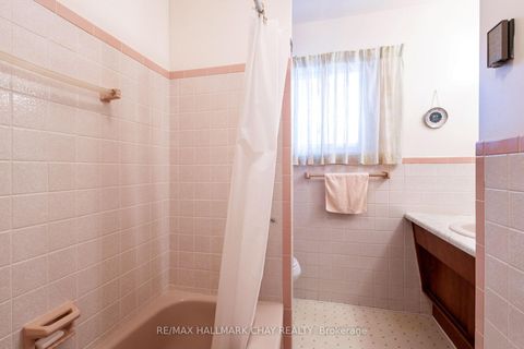 Photo 14 at 19 Steel Street, Codrington, Barrie