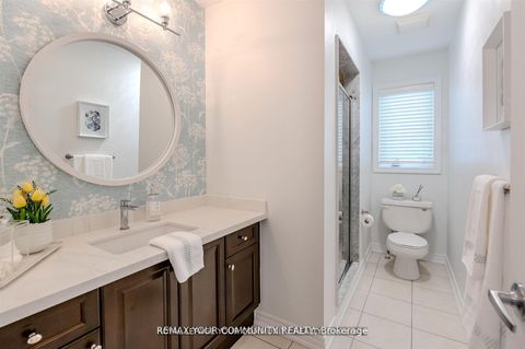 Photo 11 at 7 Sequin Drive, Jefferson, Richmond Hill