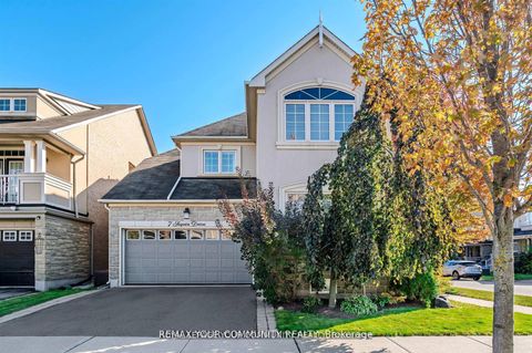 Photo 17 at 7 Sequin Drive, Jefferson, Richmond Hill