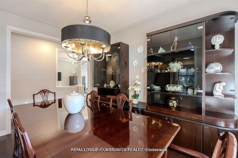 Photo 23 at 7 Sequin Drive, Jefferson, Richmond Hill