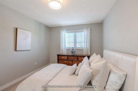 Photo 42 at 7 Sequin Drive, Jefferson, Richmond Hill