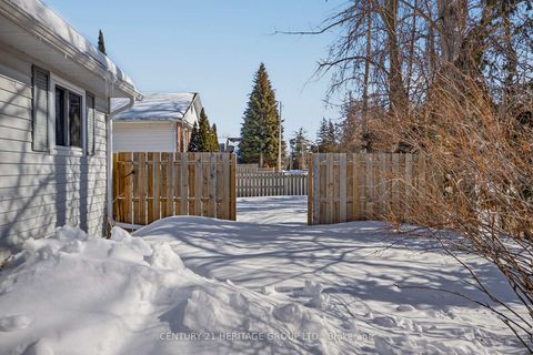 Photo 5 at 854 9th Line, Alcona, Innisfil