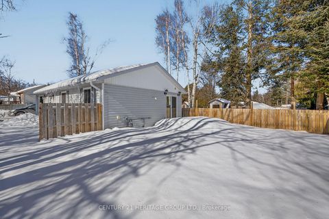 Photo 8 at 854 9th Line, Alcona, Innisfil