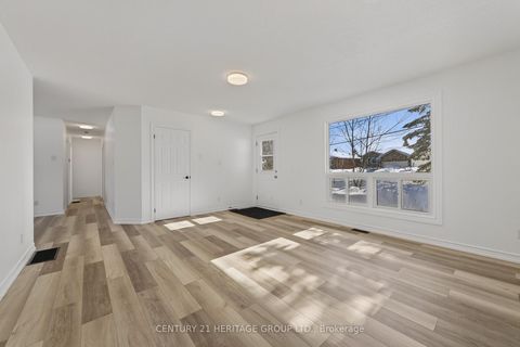 Photo 13 at 854 9th Line, Alcona, Innisfil