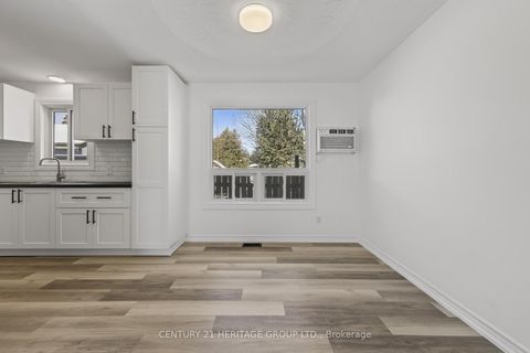 Photo 17 at 854 9th Line, Alcona, Innisfil