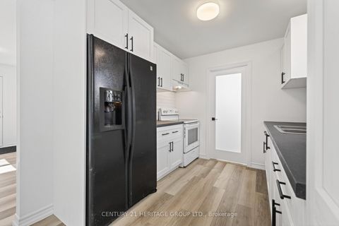 Photo 23 at 854 9th Line, Alcona, Innisfil