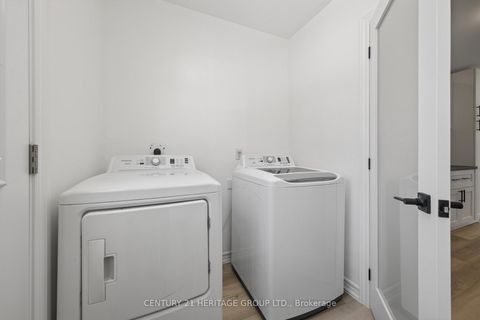 Photo 25 at 854 9th Line, Alcona, Innisfil