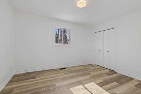 Photo 27 at 854 9th Line, Alcona, Innisfil