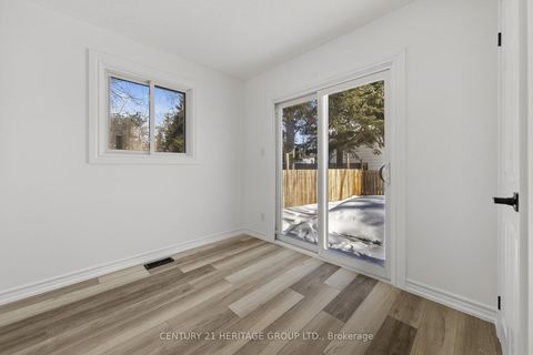 Photo 30 at 854 9th Line, Alcona, Innisfil