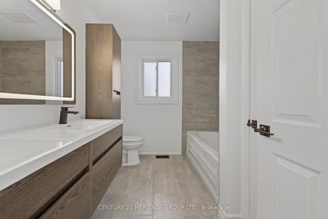 Photo 33 at 854 9th Line, Alcona, Innisfil