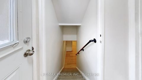 Photo 36 at 742 Beman Drive, Leslie Valley, Newmarket