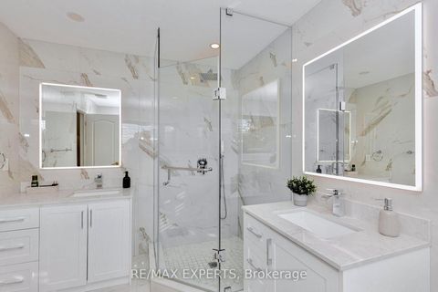 Photo 23 at 193 Fairlane Crescent, Vellore Village, Vaughan