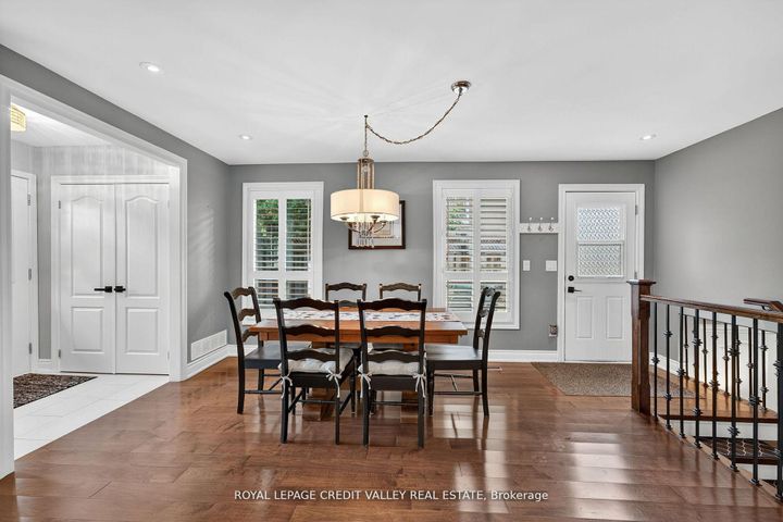 Photo 9 at 24 Willis Drive, Brampton East, Brampton