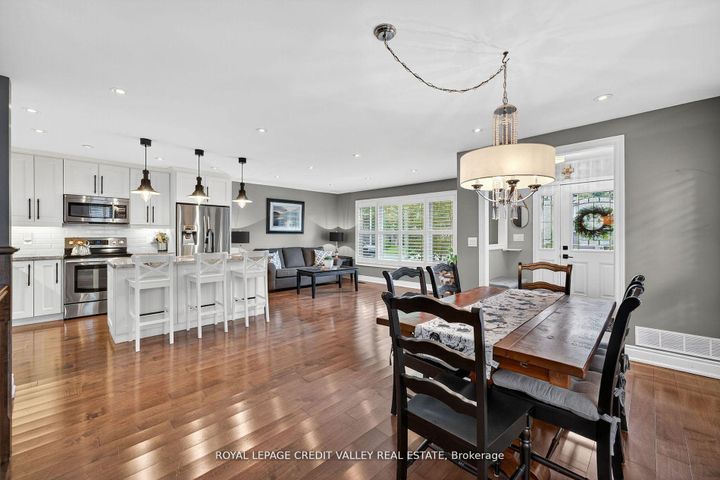 Photo 11 at 24 Willis Drive, Brampton East, Brampton