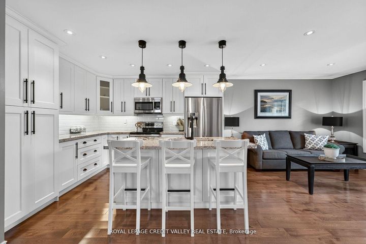 Photo 12 at 24 Willis Drive, Brampton East, Brampton