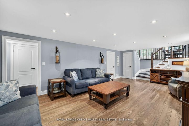 Photo 31 at 24 Willis Drive, Brampton East, Brampton