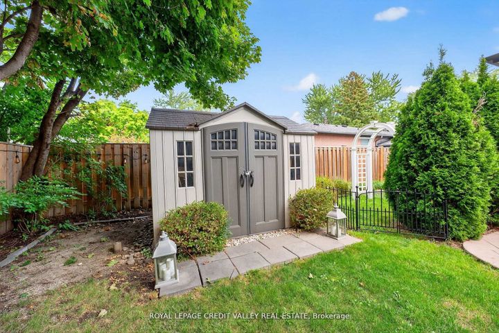 Photo 42 at 24 Willis Drive, Brampton East, Brampton