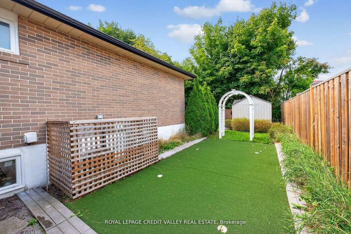 Photo 49 at 24 Willis Drive, Brampton East, Brampton