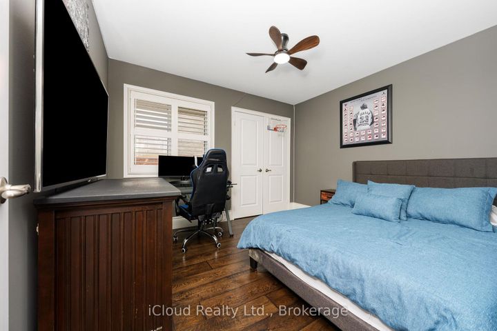 Photo 18 at 3 Wildflower Lane, Georgetown, Halton Hills