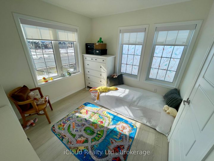 Photo 13 at 73 - 1222 Rose Way, CB Cobban, Milton