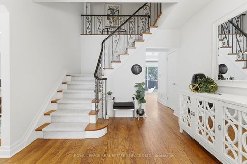 Photo 2 at 17 Elstree Road, Humber Valley, Toronto