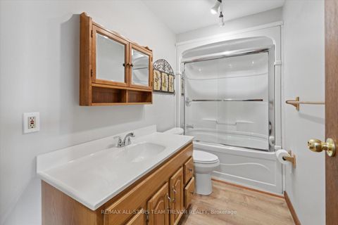 Photo 25 at 277 Parkway Avenue, Keswick South, Georgina