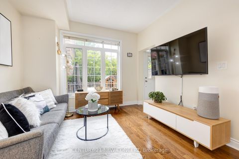 Photo 10 at 52 - 8 Brighton Place, Yorkhill, Vaughan