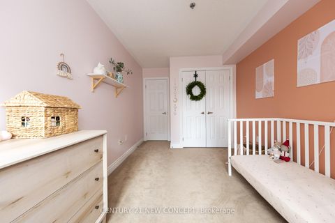 Photo 26 at 52 - 8 Brighton Place, Yorkhill, Vaughan