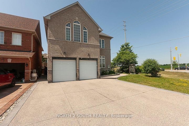 Photo 2 at 2 Yellow Avens Boulevard, Wellington, Brampton