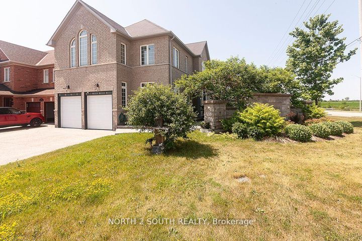 Photo 4 at 2 Yellow Avens Boulevard, Wellington, Brampton