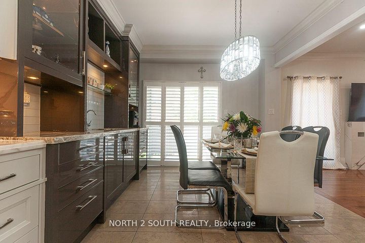 Photo 17 at 2 Yellow Avens Boulevard, Wellington, Brampton