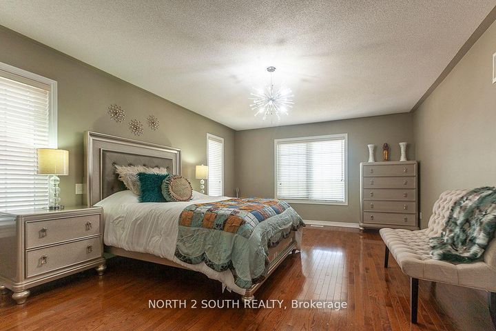 Photo 20 at 2 Yellow Avens Boulevard, Wellington, Brampton