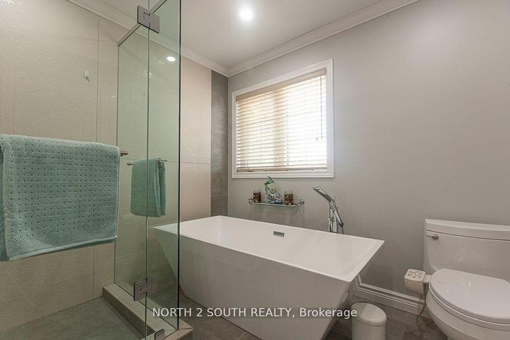 Photo 23 at 2 Yellow Avens Boulevard, Wellington, Brampton