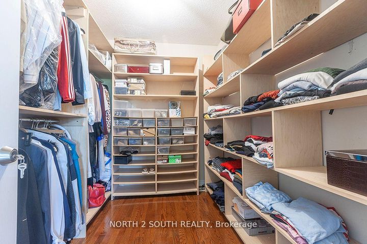 Photo 24 at 2 Yellow Avens Boulevard, Wellington, Brampton