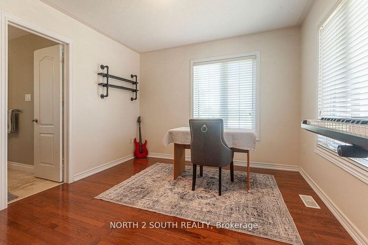 Photo 32 at 2 Yellow Avens Boulevard, Wellington, Brampton