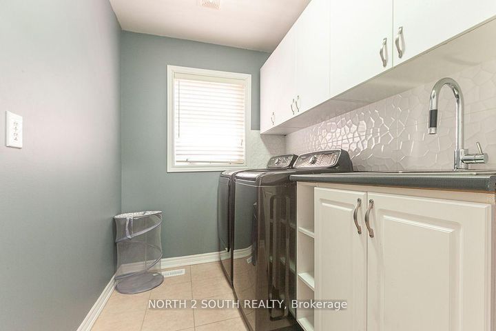 Photo 36 at 2 Yellow Avens Boulevard, Wellington, Brampton