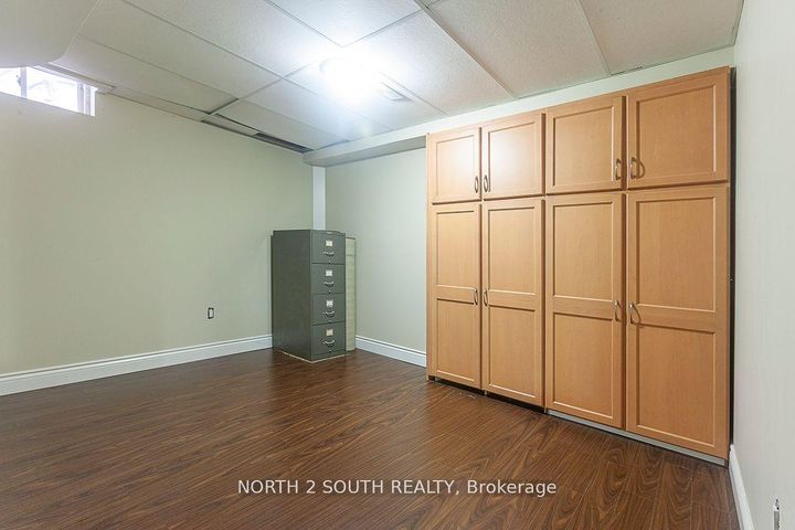 Photo 42 at 2 Yellow Avens Boulevard, Wellington, Brampton