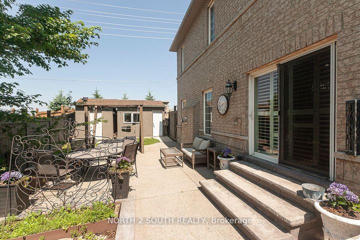 Photo 47 at 2 Yellow Avens Boulevard, Wellington, Brampton