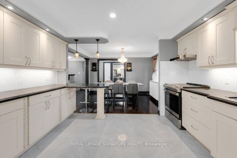 Photo 10 at 23 Burnview Crescent, Woburn, Toronto