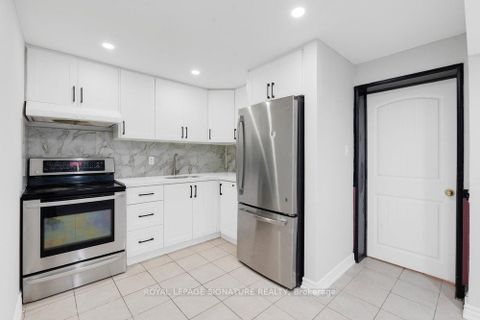 Photo 29 at 23 Burnview Crescent, Woburn, Toronto