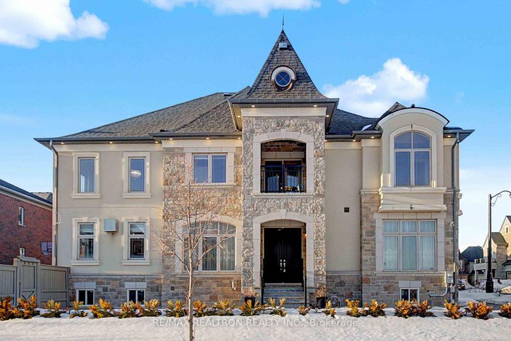 Photo 2 at 12 Hurst Avenue, Patterson, Vaughan